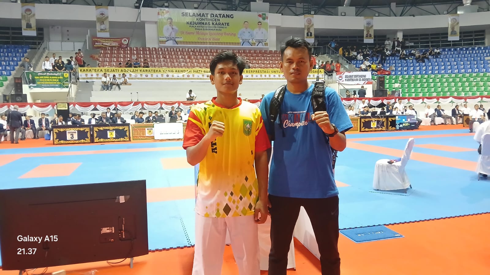 Halim Sembiring Persembahkan Emas Perdana untuk Riau di Kejurnas Karate 2025