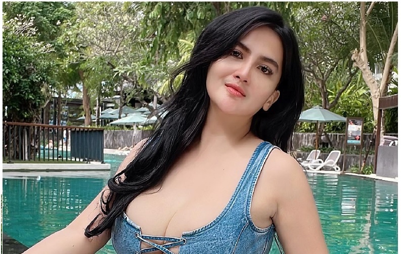 Dianna Dee Starlight Pose, Netizen: Makin Kesini Makin Hot!
