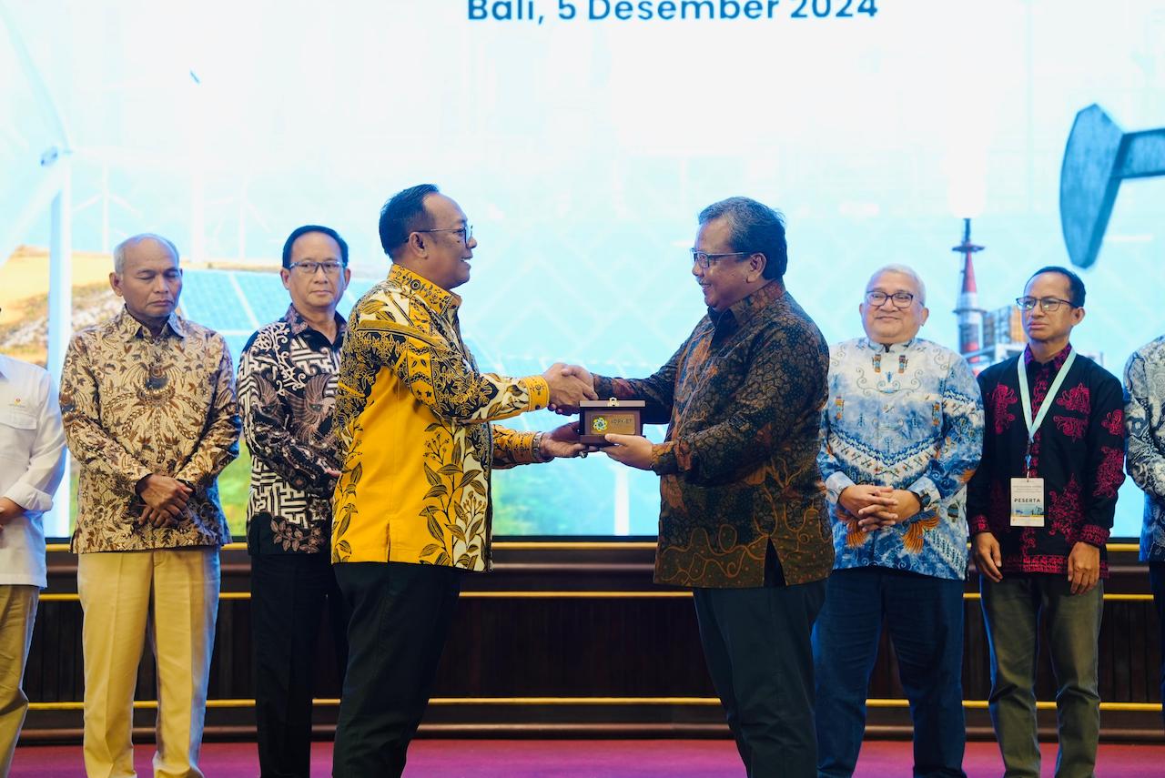 Rakor ADPMET, Pj Gubri Sampaikan Peran Pemda Perkuat Ketahanan Energi Indonesia