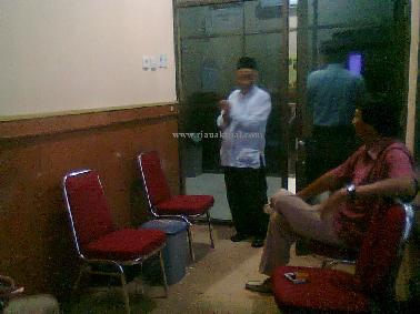 Masyarakat Inhu Kecewa, Bupati Susah Ditemui