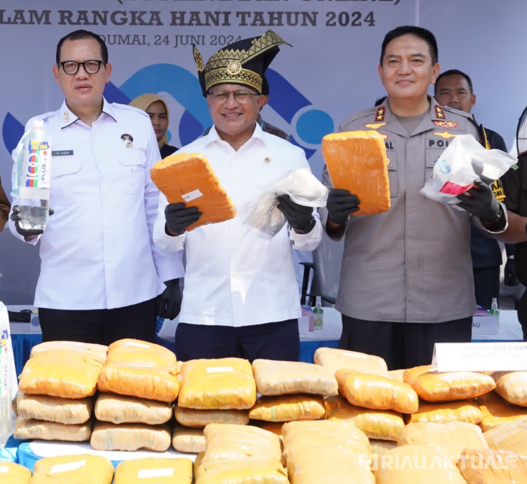 Kepala BNN Apresiasi Kinerja Kapolda Riau dalam Menggagalkan Peredaran 2 Ton Sabu