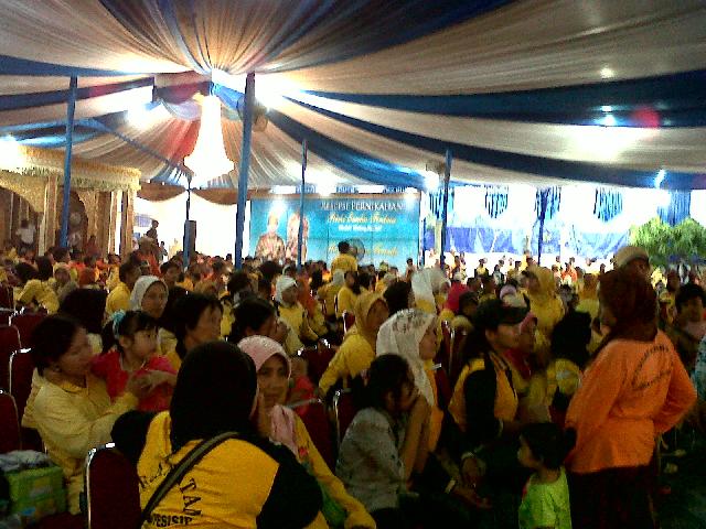 60 IRT Menerima Pelatihan Membatik 