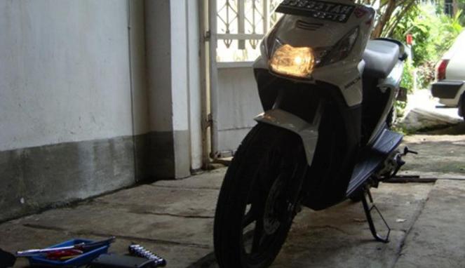 Jangan Pakai Standar Samping Jika Tak Ingin Ban Cepat Botak