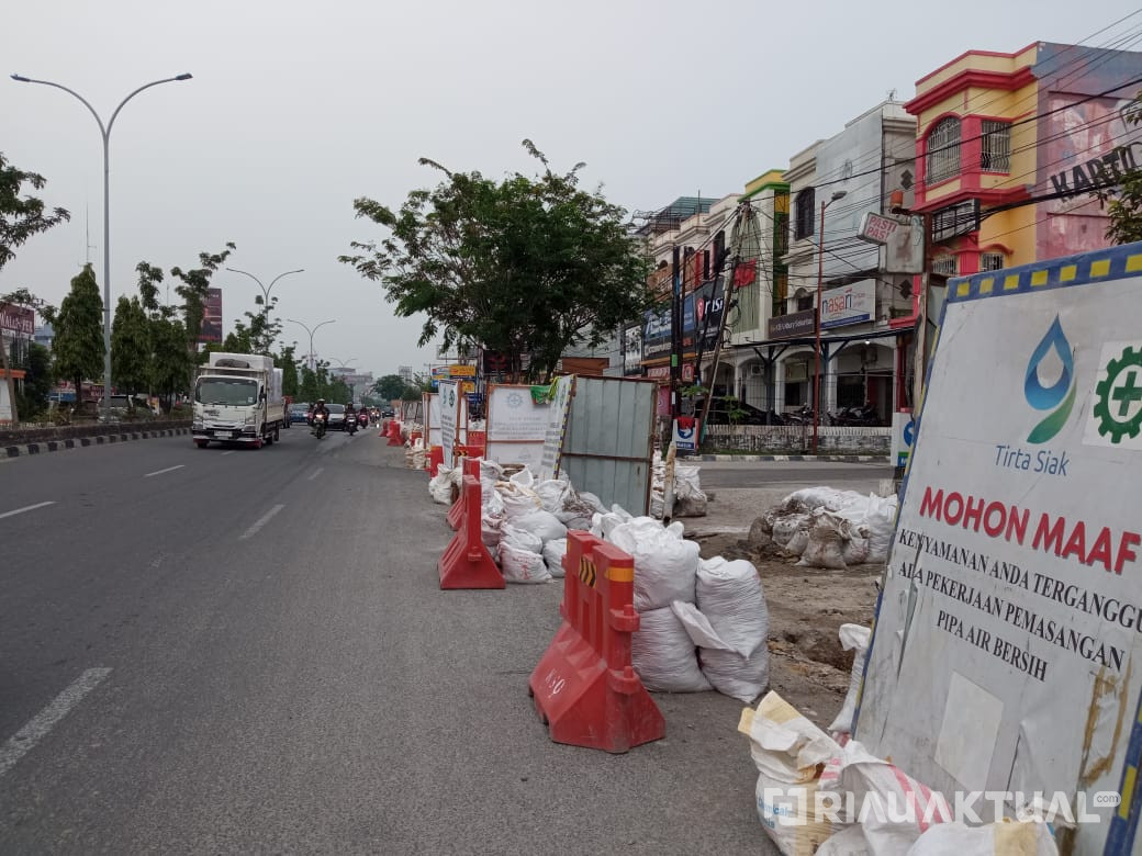 Jalan Rusak Bekas Galian PDAM Harus Direkondisi Jelang Akhir Tahun