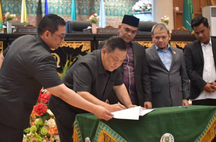 APBD Riau 2026 Disepakati Rp8,3 Triliun, Lebih Kecil dari Tahun Lalu