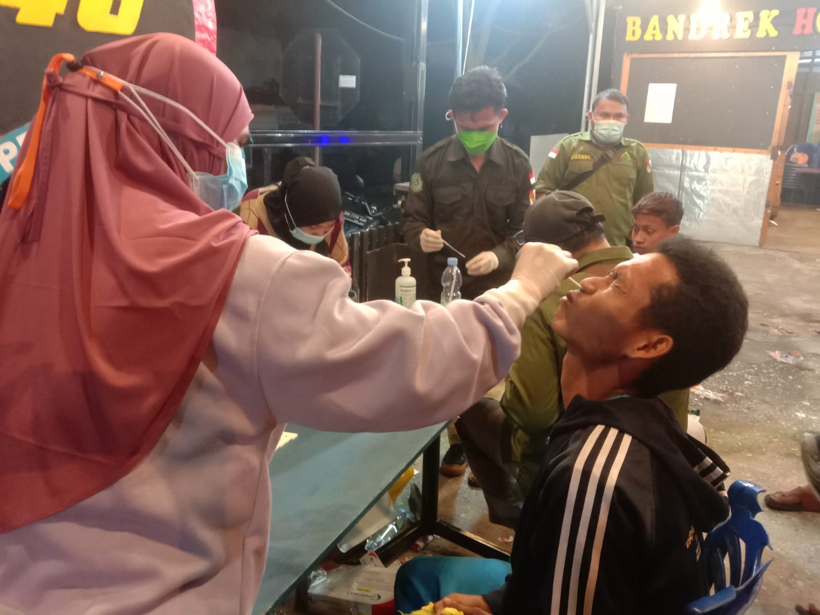 Tim Gabungan di Pekanbaru Jaring Ratusan Orang, 3 Diantaranya Reaktif Covid-19