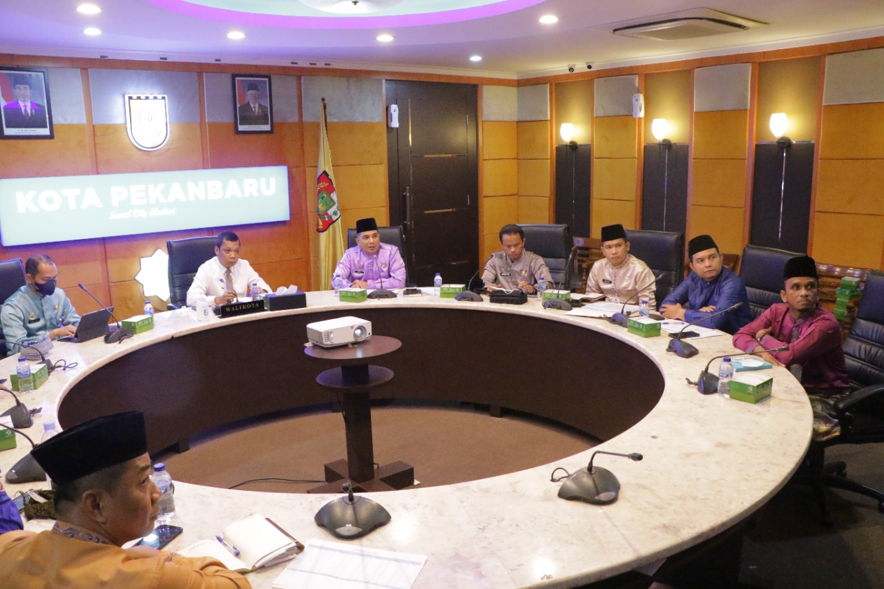 Lebihi Target Triwulan II, Pj Walikota Apresiasi Kinerja Bapenda pekanbaru
