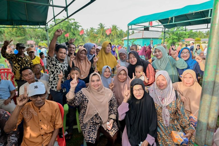 Kampanye di Dua Desa Kecamatan Bantan: Paslon Urut 1 Janji Lanjutkan Pembangunan Jalan Lingkar