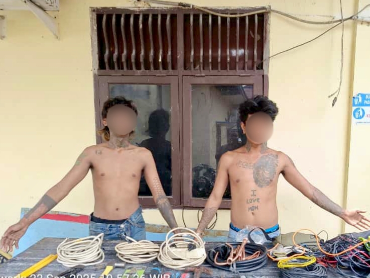 Dua Anak Punk di Pekanbaru Nekat Curi Kabel SPBU Demi Acara Komunitas