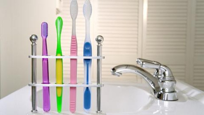 Ini Alasan Harus Buang Sikat Gigi Usai Sembuh dari COVID-19