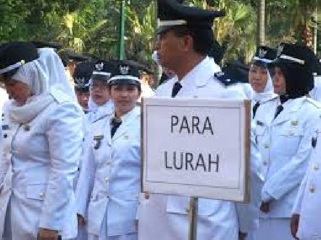 70 Camat dan Lurah Pekanbaru ke Yogya