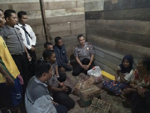 Selain Miskin, Ibu dan Anak di Rohil Ini Cacat Buta Dan Lumpuh