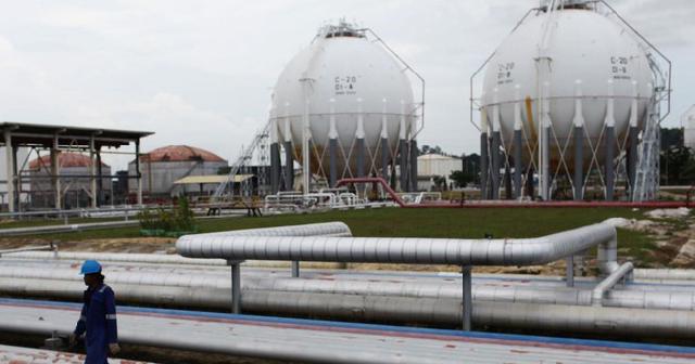 Harga Minyak Lompat 3 Persen