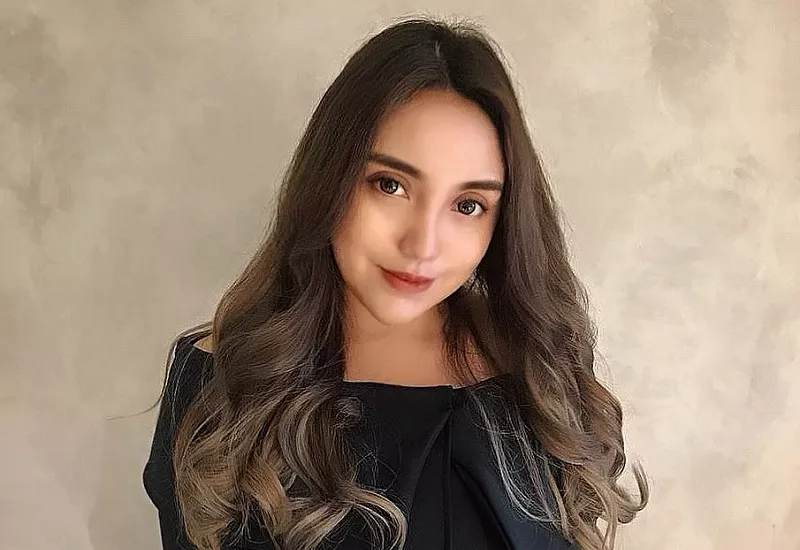 Salmafina Pamer Body Seksi Hasil Diet, Netizen Salfok Bentuk Bokong