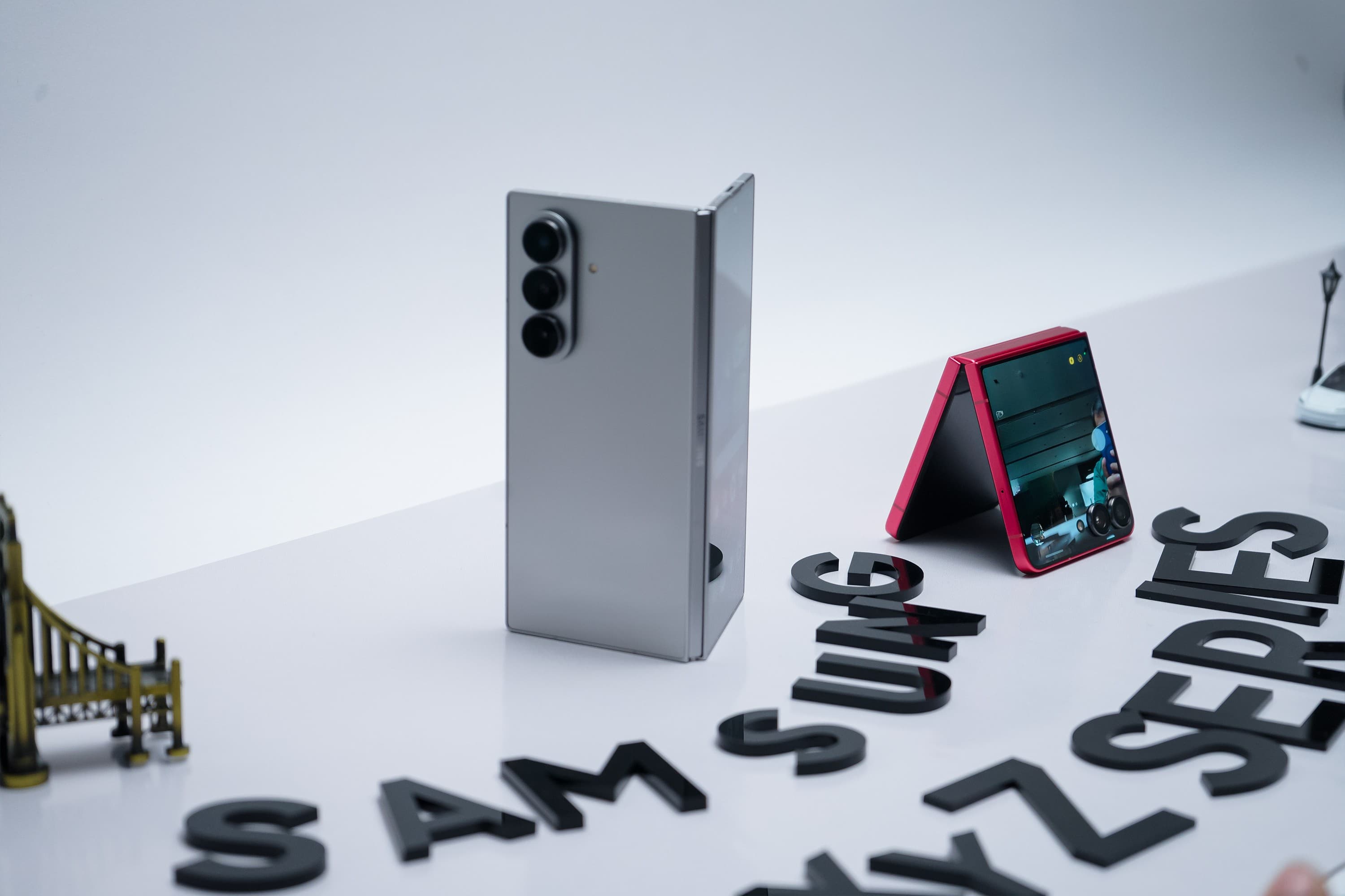 Samsung Galaxy Z Fold7 dan Z Flip7 Resmi Buka Pre-Order, Lebih Tipis dengan Sentuhan AI