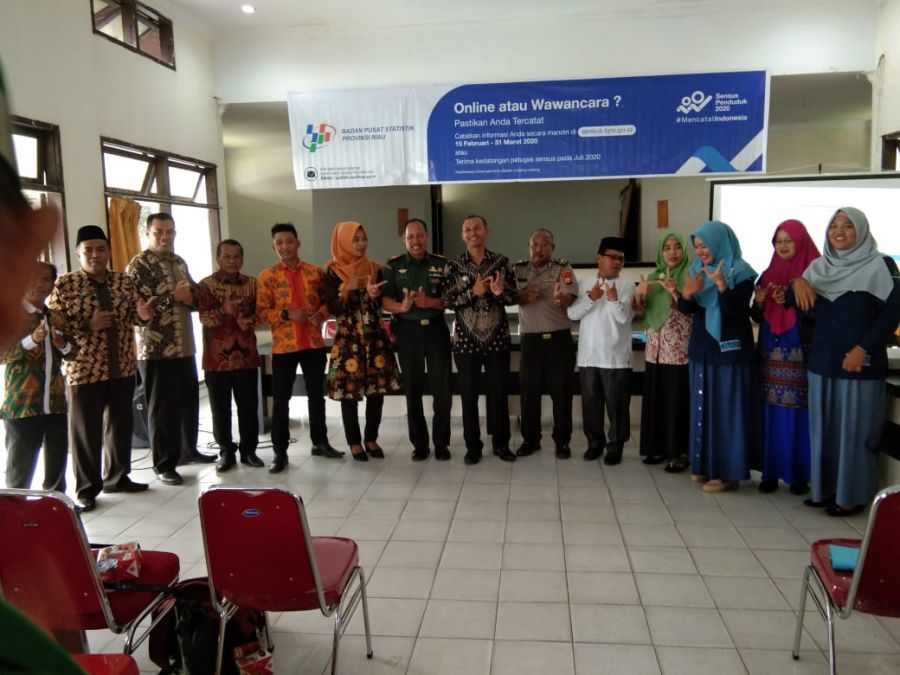 BPS Rohul Beri Edukasi Sensus Penduduk Online