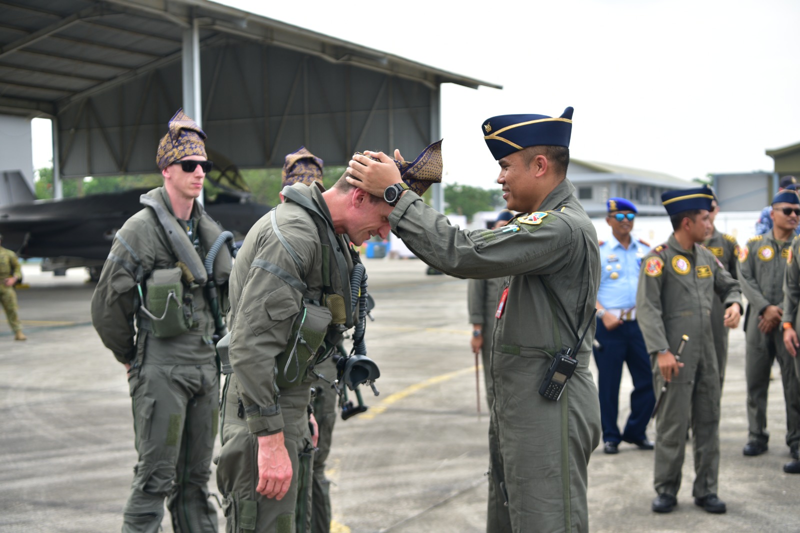 Gelar Latihan Elang Ausindo 2025, F-35 RAAF Mendarat di Lanud Roesmin Nurjadin