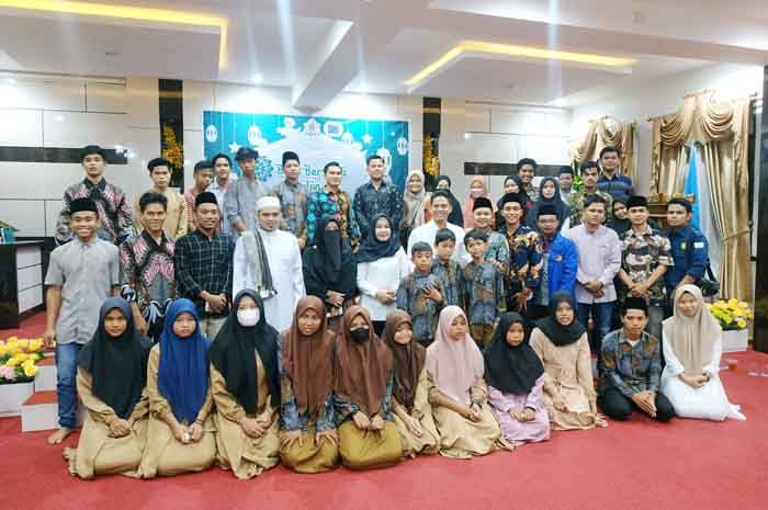 Kadin Rohul Bersama Sobi Buka Bersama Dengan Anak Yatim