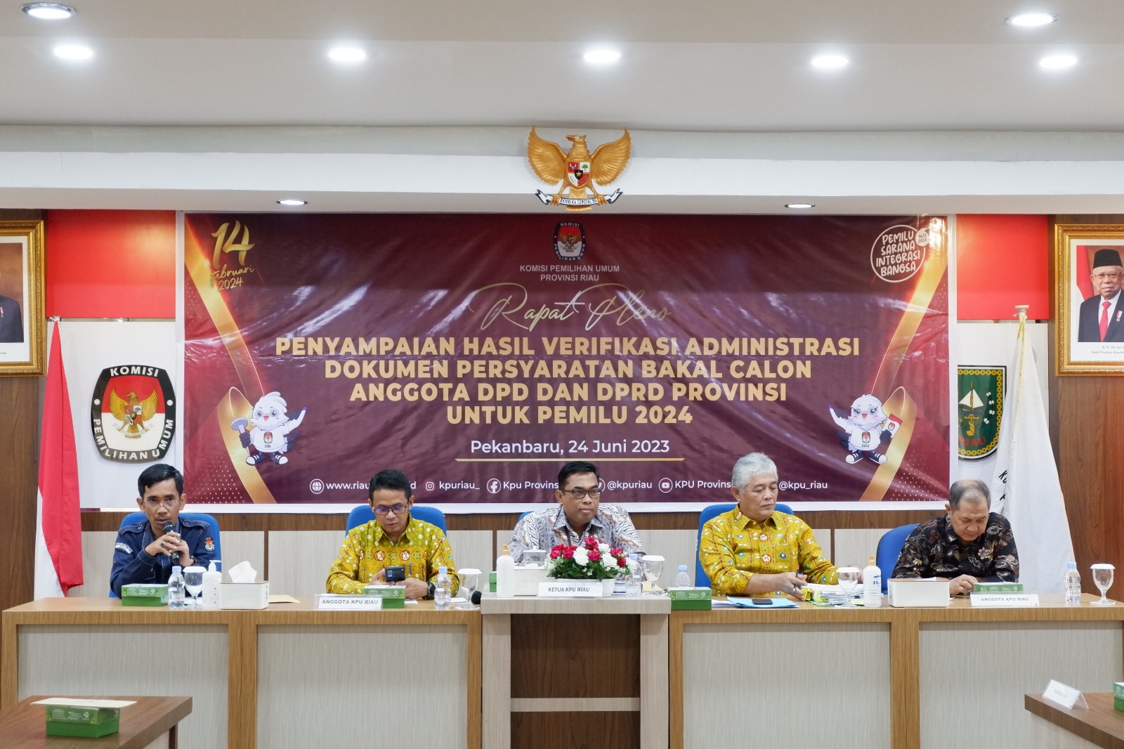 Verifikasi Administrasi Keluar, Baru 18 Dari 1119 Bacalon DPRD Riau yang Memenuhi Syarat