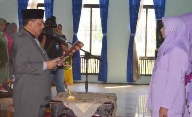 Sekda Lantik Pengurus GOW Inhil