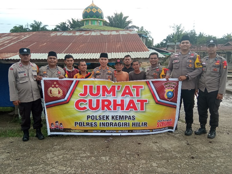 Jumat Curhat, Kapolsek Kempas Ajak Masyarakat Ciptakan Pemilu Damai 2024