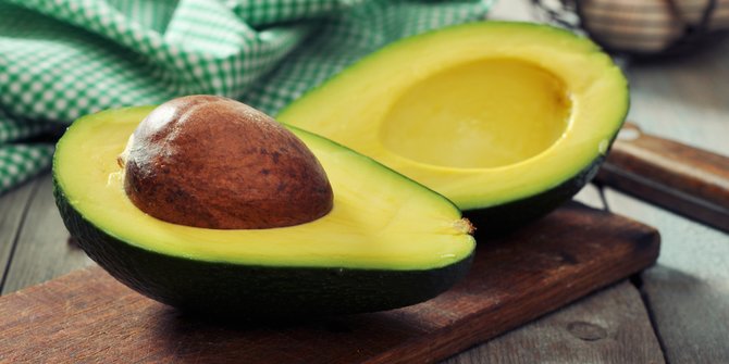 Alasan Mengapa Ibu Hamil Perlu untuk Mengonsumsi Alpukat