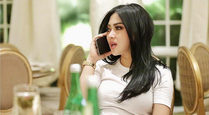 Terbongkar! Syahrini Terbukti Pakai Dana Jemaah Rp 1 Miliar