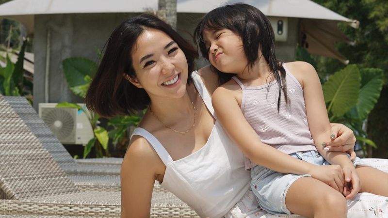 Seksinya Gisel Liburan di Anyer Bareng Gempi