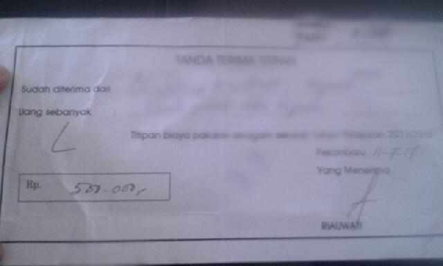 Uang Seragam di SMPN 1 Pekanbaru Rp2,2 juta, Orantua Wali Murid Keberatan