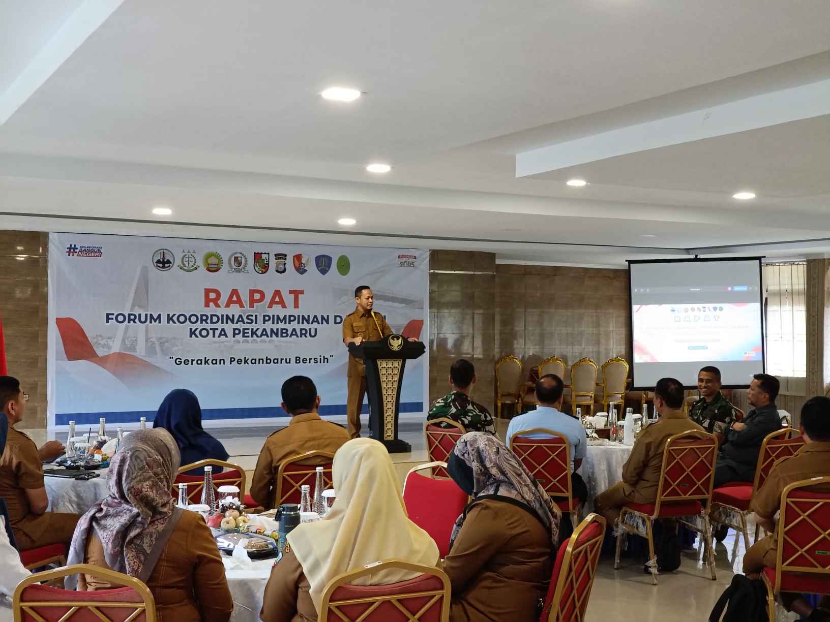 Siaga Bencana, Wako Pekanbaru Larang Pejabat Bepergian Keluar Daerah