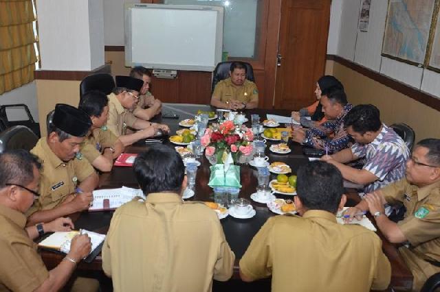 Bupati Amril: Seluruh SKPD Harus Kooperatif