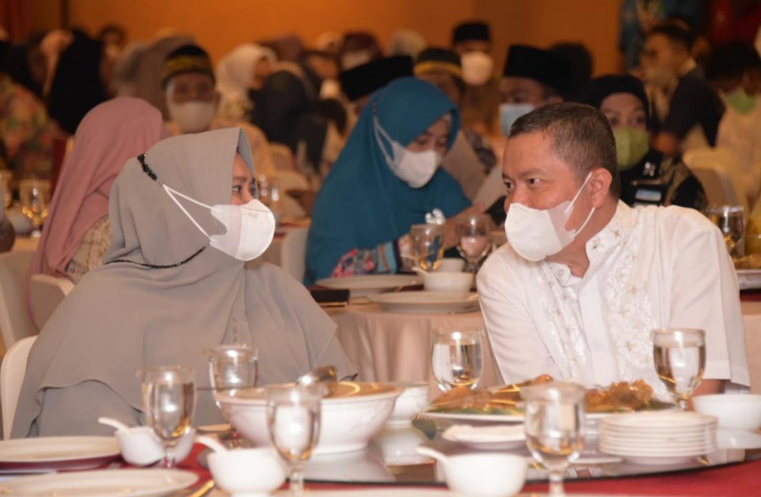 Bupati Bengkalis : Masyarakat Sakai Turut Berpartisipasi Pembangunan Daerah kabupaten Bengkalis