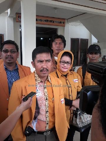 Caleg Potensial Hanura Pekanbaru Telah Didaftarkan ke KPU