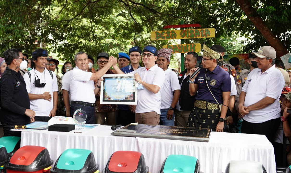 Gubernur Riau Minta Desa Bekas Karhutla Bangkit Jadi Desa Wisata