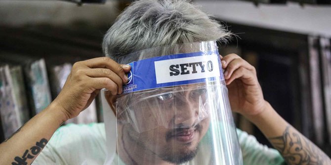 Kata Ilmuwan Jepang, Perisai Wajah 100 Persen Tidak Efektif Cegah Virus Corona