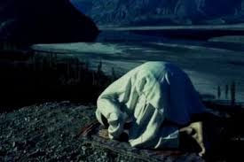 Sahabat Nabi Ini Meninggal setelah Salat Malam