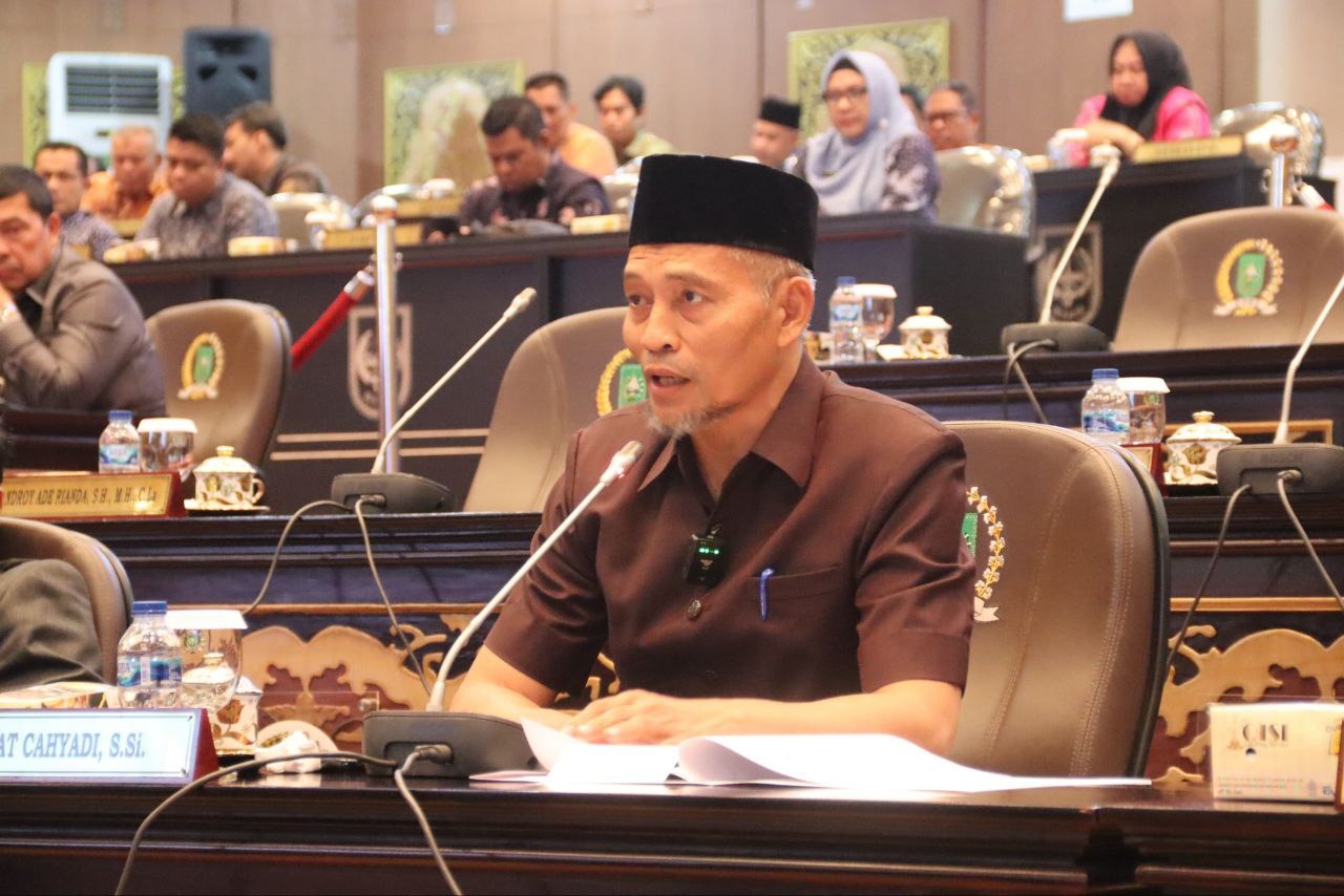 Wacana Penjualan Aset Stadion Utama Riau Tuai Sorotan, Ayat Cahyadi: Bukan Solusi Tepat