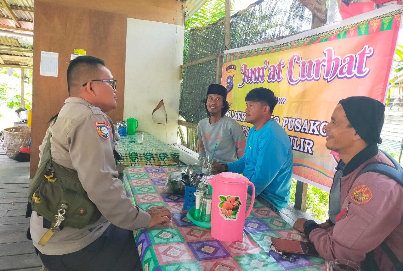 Dengar Keluhan Warga, Polsek Bangko Pusako Turun ke Bangko Kiri Gelar Jumat Curhat