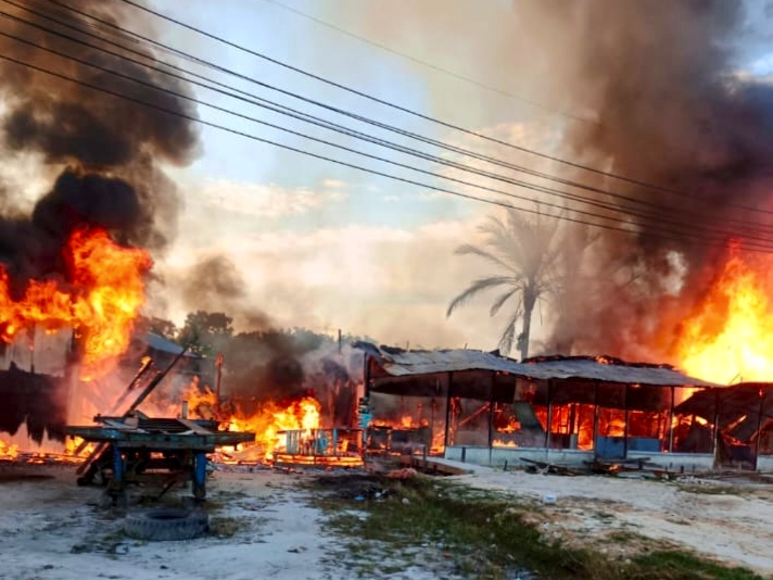 Tujuh Kios di Pekanbaru Ludes Terbakar