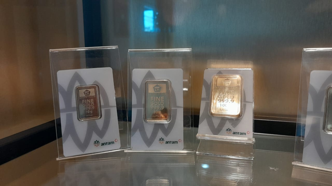 Harga Emas Antam Meroket, Naik Hingga Rp27 Ribu