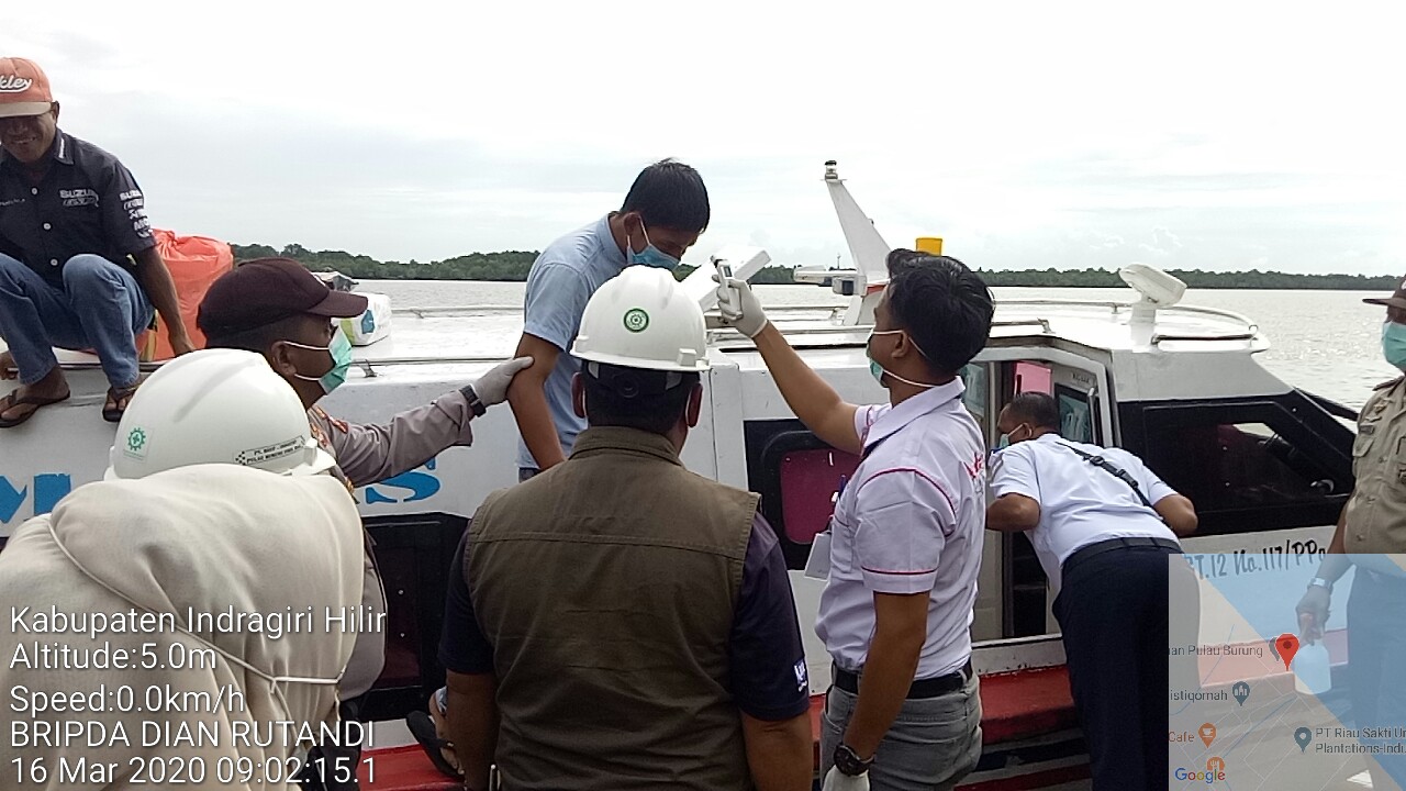 Cegah Virus Corona, Polsek Berkerjasama Dengan Puskesmas Pulau Burung Lakukan Aksi Bersih Sehat