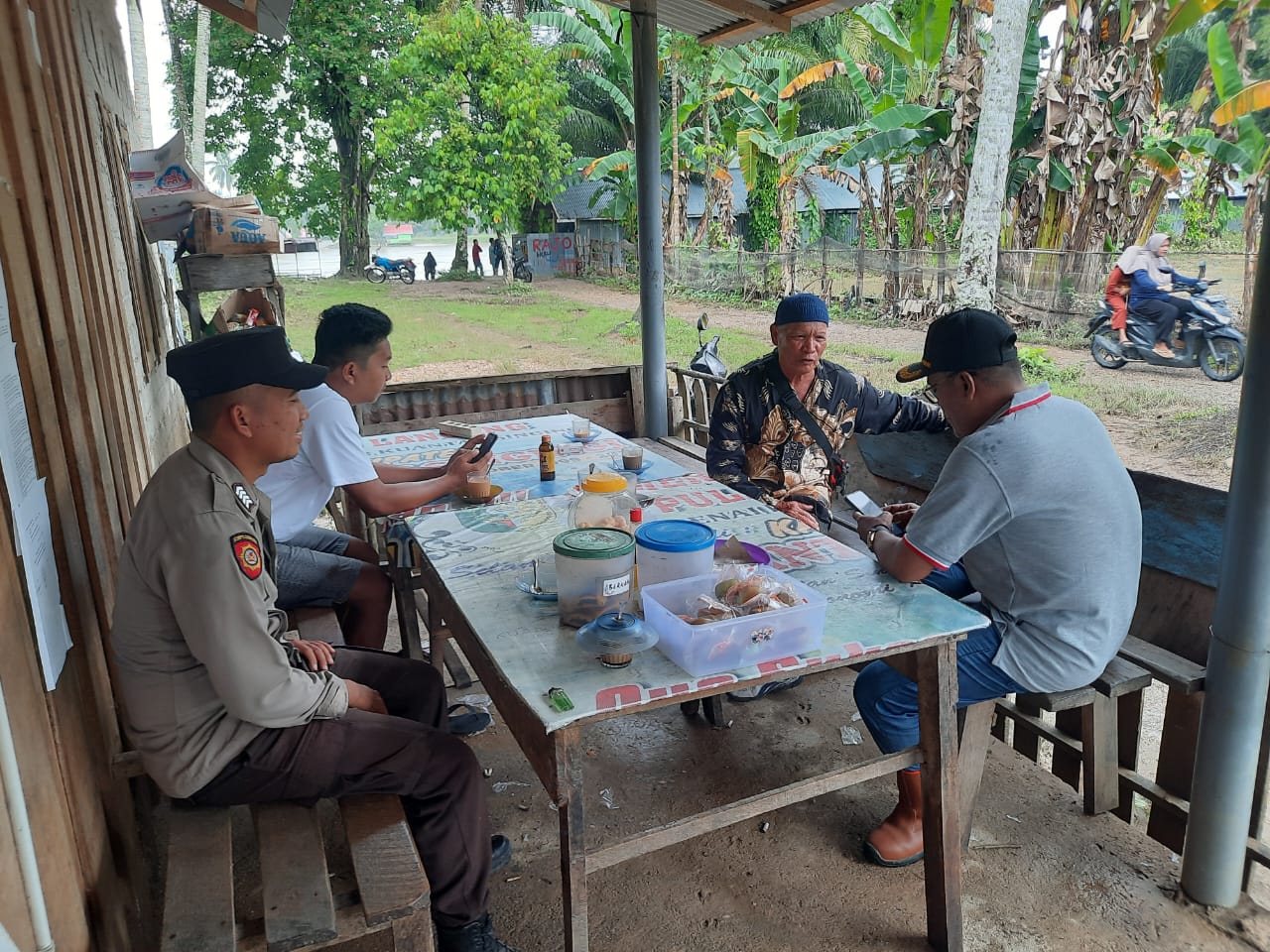 Jumat Curhat, Polsek Benai Bangun Kemitraan Jelang Pemilu 2024 dan Dengar Keluhan Masyarakat