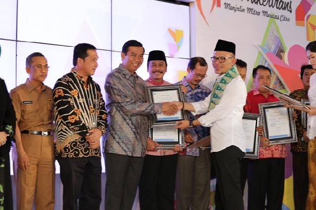 Pekanbaru Raih ISO 9001:2008