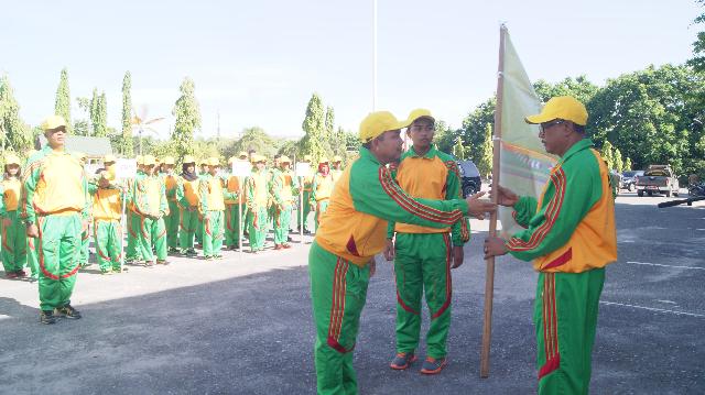 Kadisparbudpora Lepas Kontingen POPDA Dumai