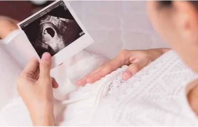 4 Mitos Aneh Tentang Kehamilan yang Hingga Kini Masih Banyak Dipercaya