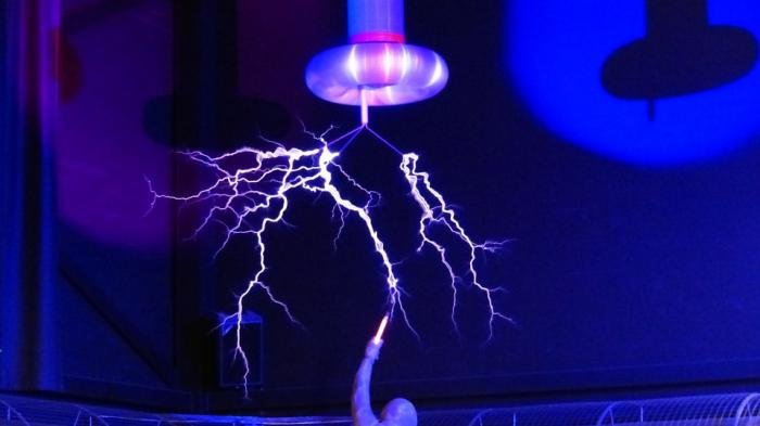 Kronologis Remaja Meninggal Usai Tersambar Listrik saat Hendak Salat di Masjid