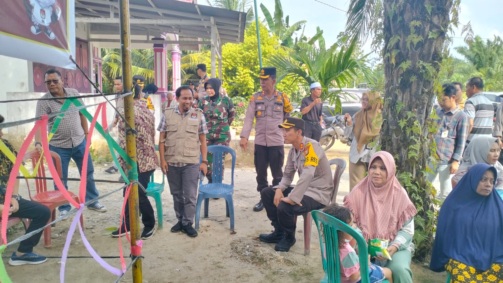 Polisi Amankan Logistik Pemungutan Suara Ulang di Rohil