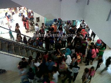 Lagi-lagi, Eskalator Mall Ciputra Seraya Pekanbaru Memakan Korban