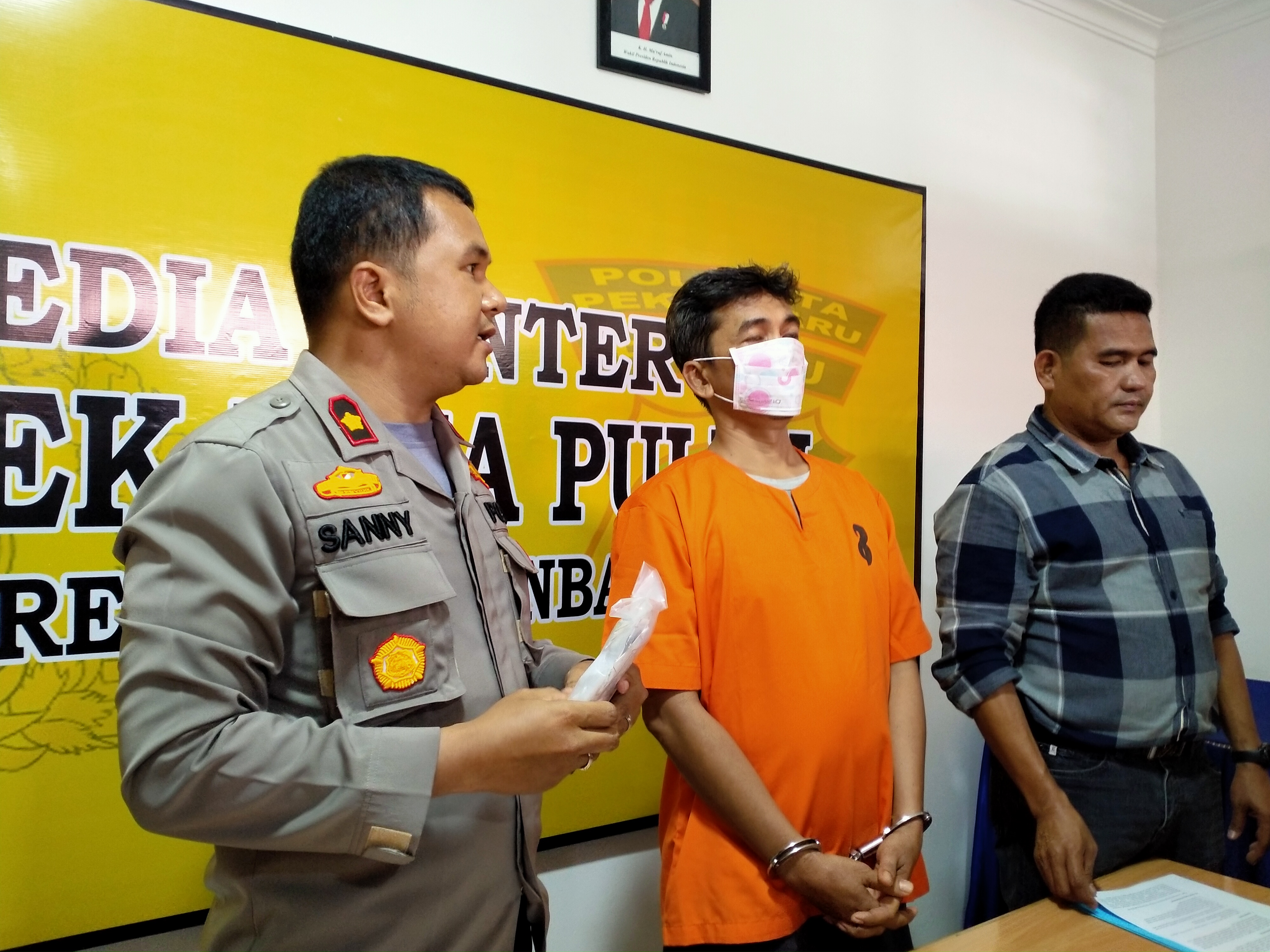 Kurir Jaringan Lapas Pekanbaru Diancam Pakai Senpi