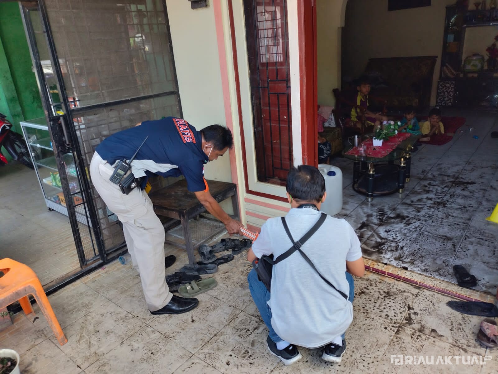 Karena Dendam, Pria di Pekanbaru Ini Nekat Lempar Molotov ke Rumah Tetangga